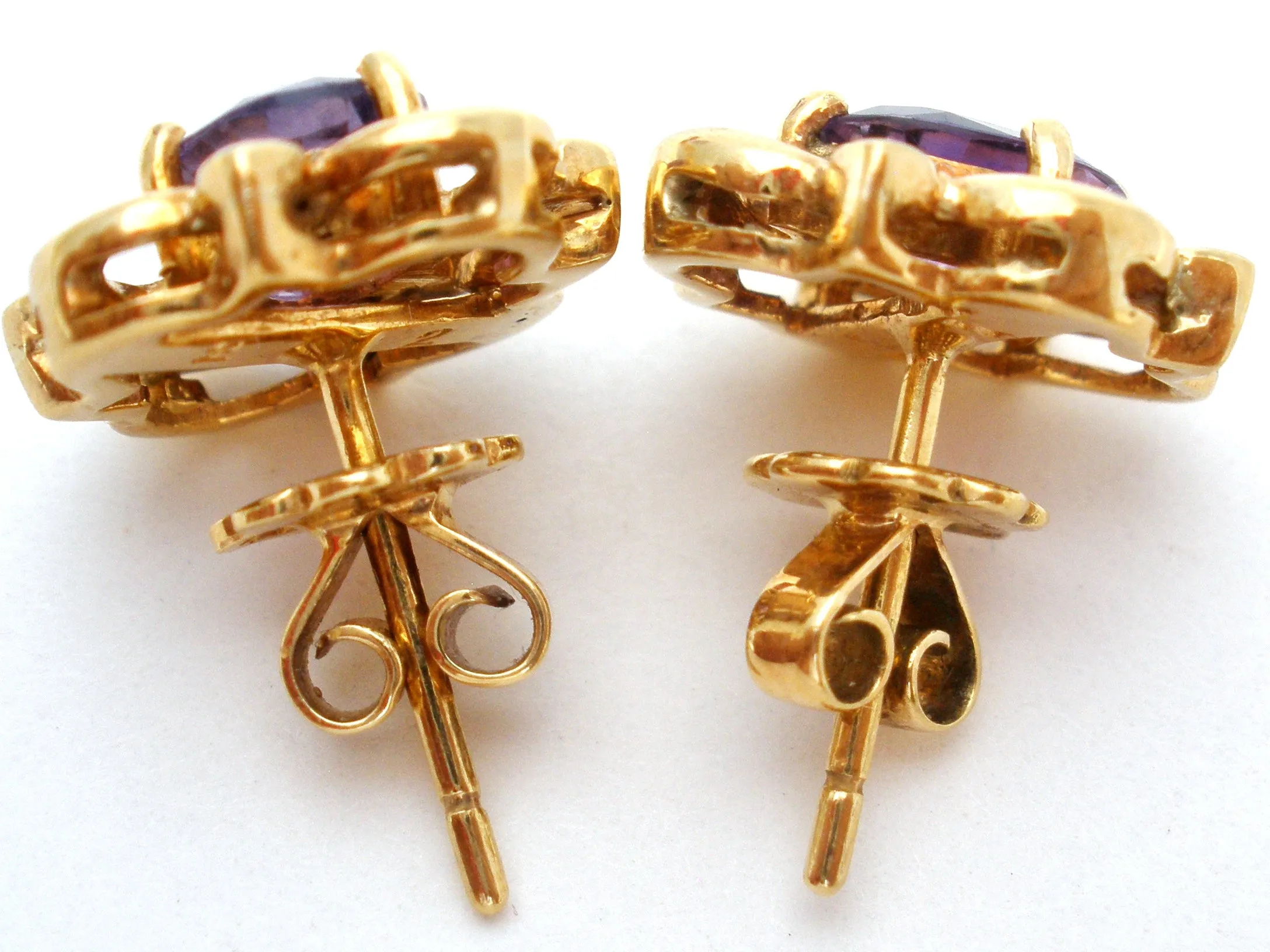 18K Yellow Gold 2.5 Ct Amethyst Earrings