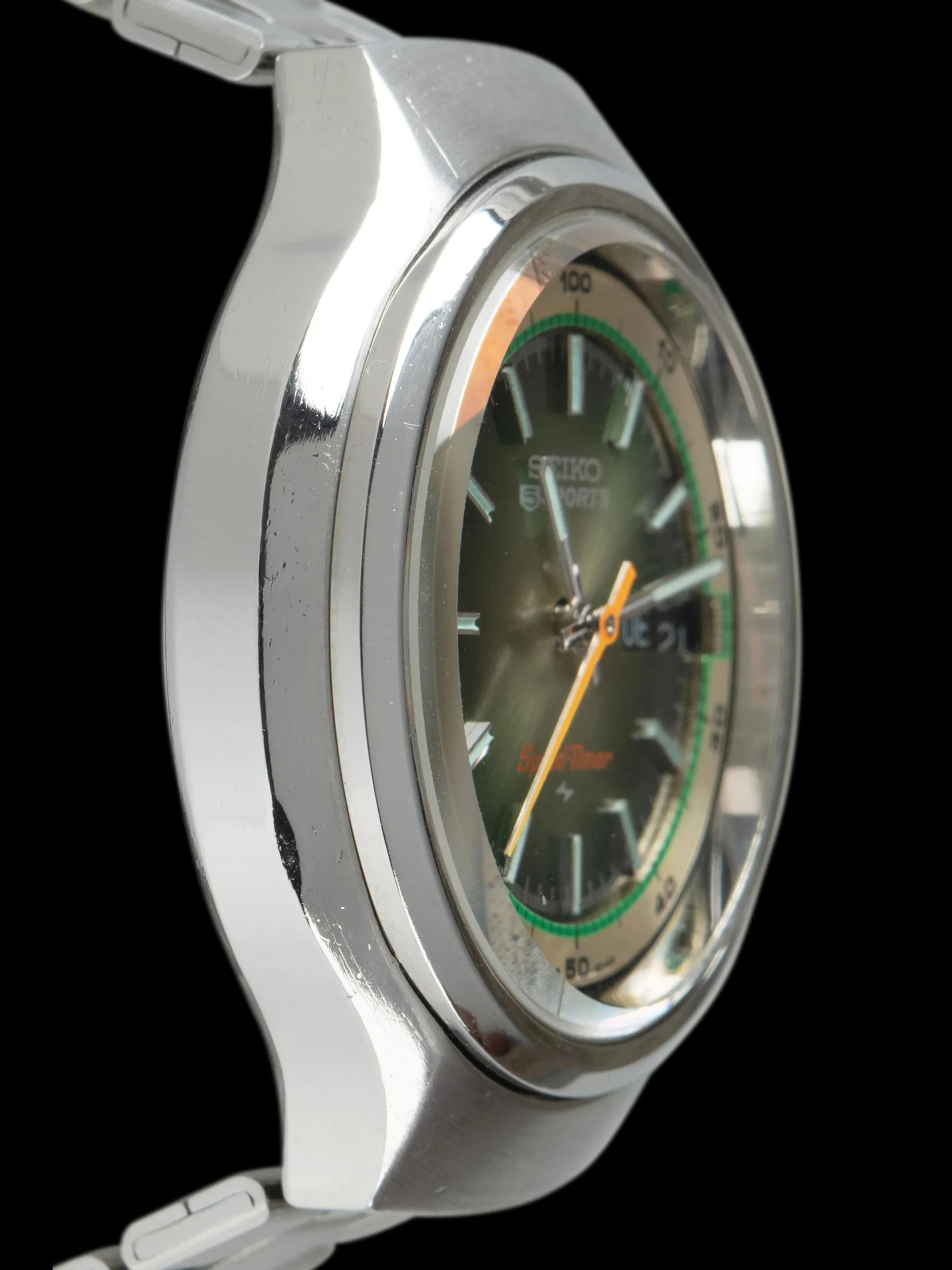 1975 Seiko 5 Sports Speedtimer Flyback Chronograph (Ref. 7015-8000) Green "Fume" Dial