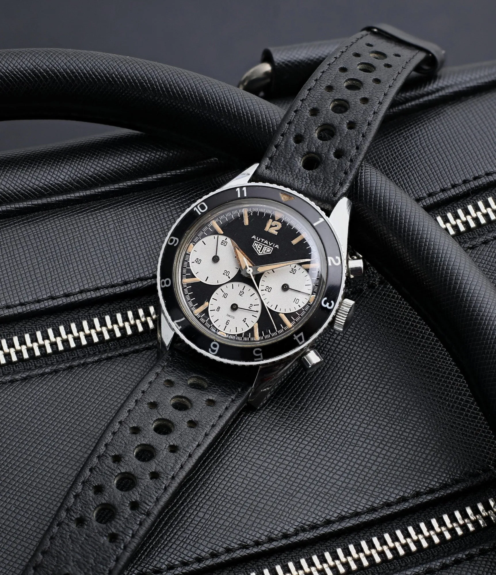 Autavia | 2446 1st Execution Dial | STeel