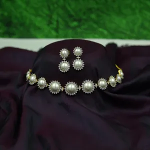 Choker Pearl Zircon/AD Necklace Set 16590-31