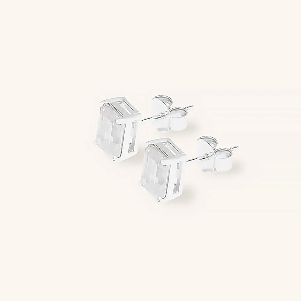 Classic Emerald Premium Moissanite Stud Earrings