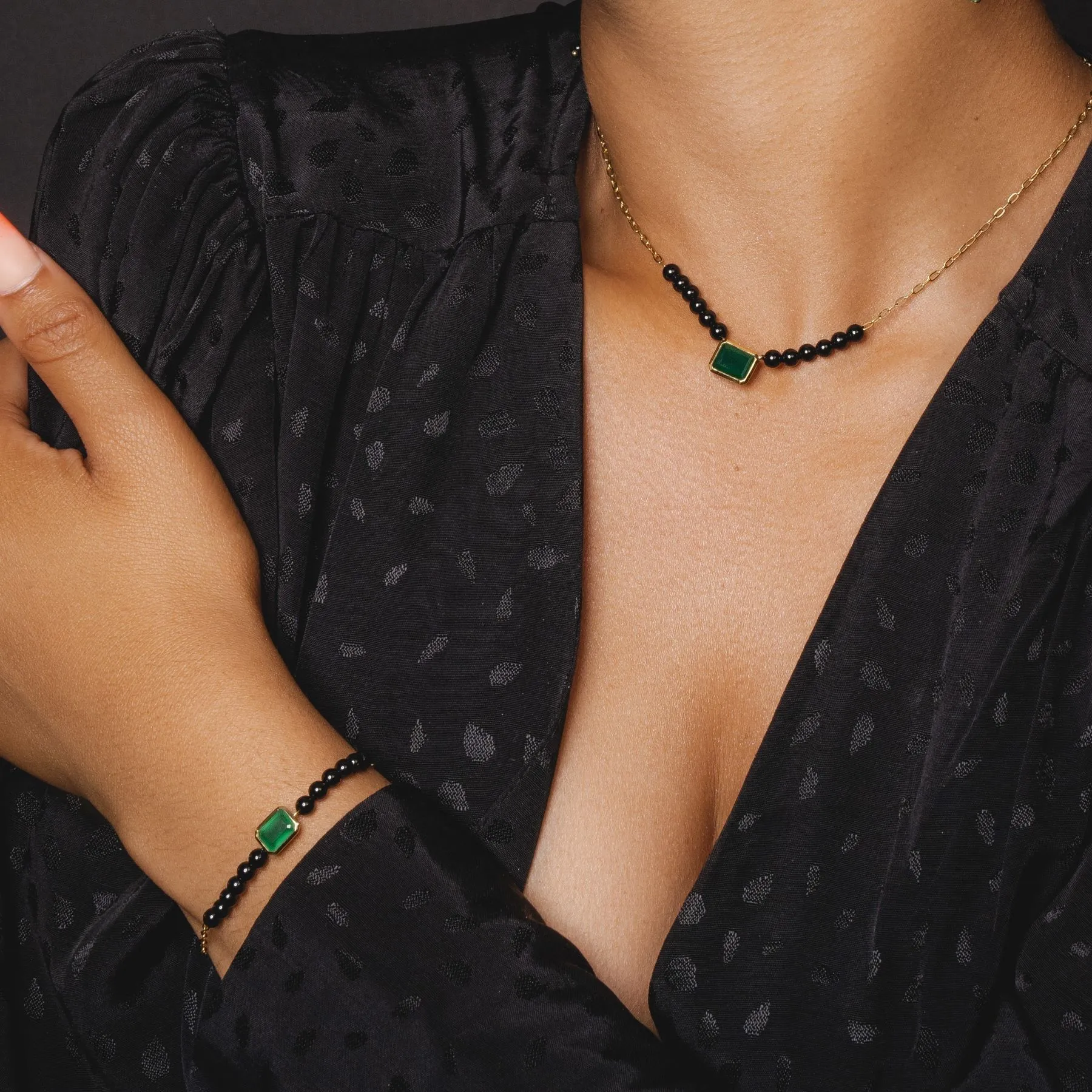 ECFEW™ 'The Unifier' Onyx & Gefärbtes Grünes Chalcedon Armband