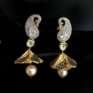 Gold Zircon/AD Earring 13684-0755