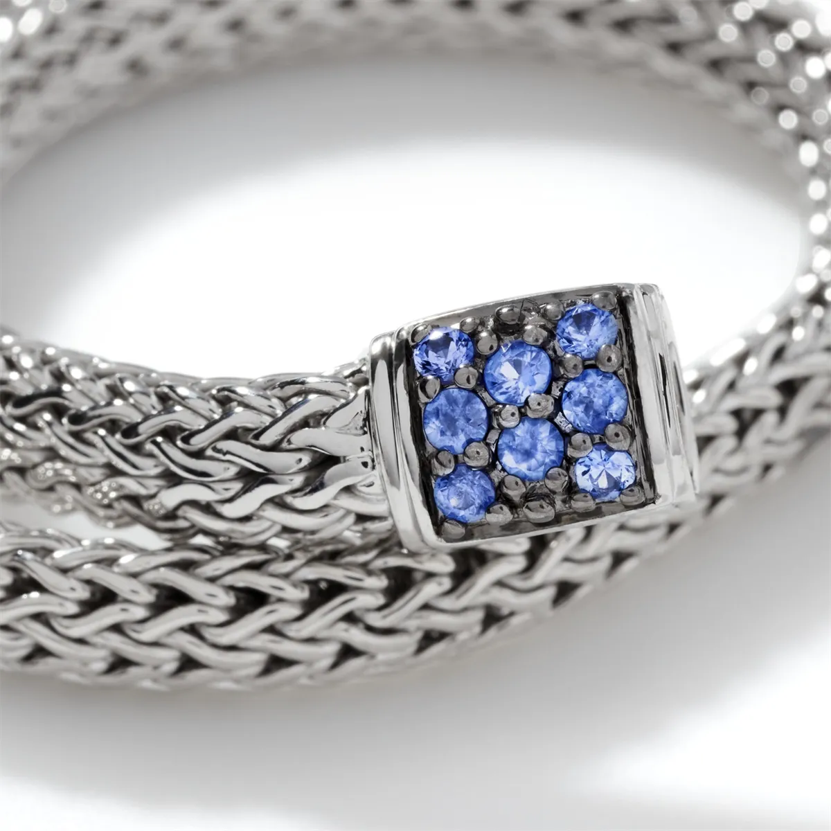John Hardy Classic Chain Sterling Silver X-Small Bracelet with Blue Sapphire