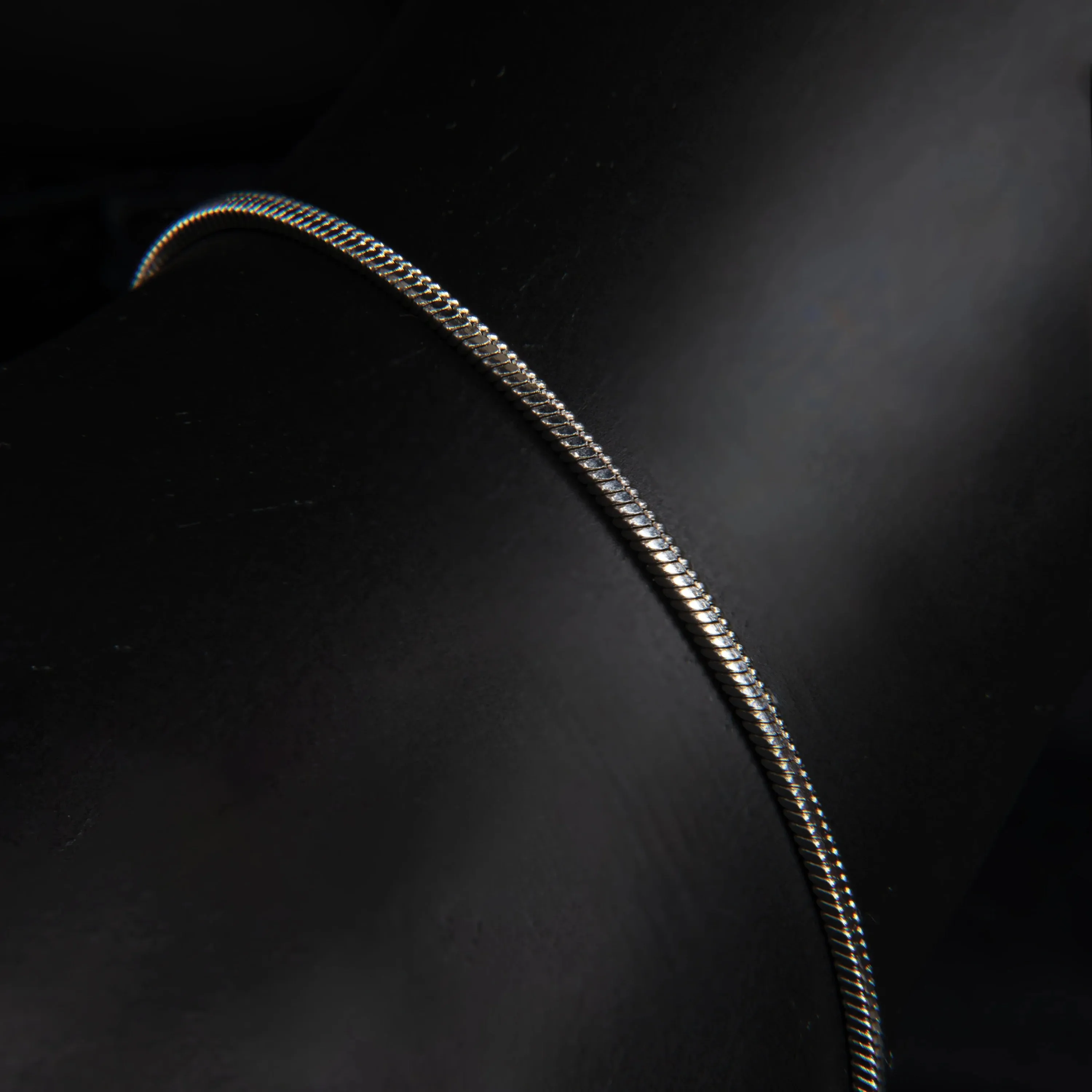 Keaton Snake Chain Bracelet