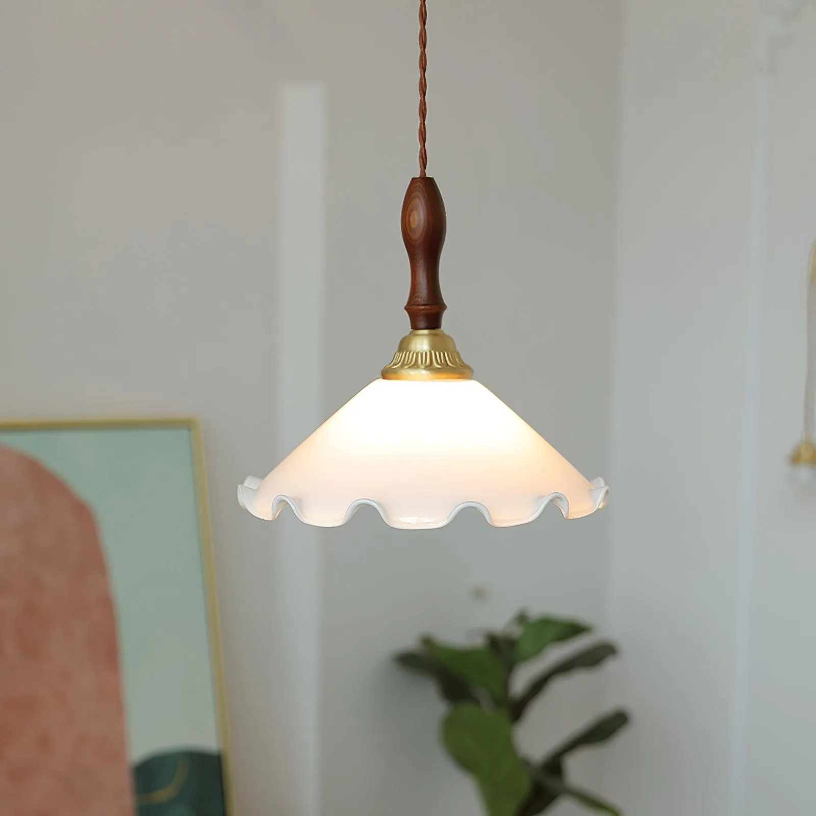 Milky Flower Pendant Light 5.9″- 6.4″