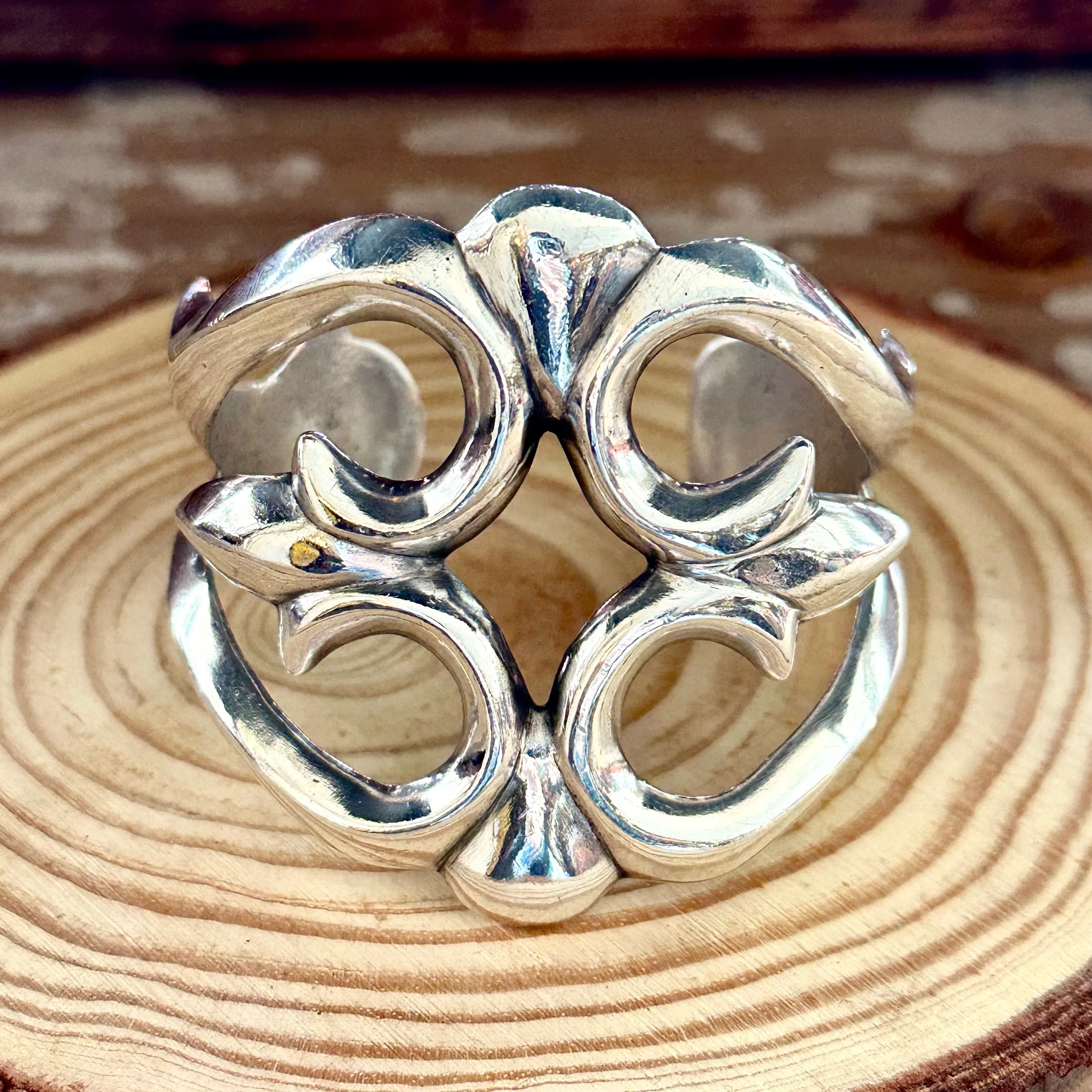 SILVER DREAM Navajo Sand Cast Sterling Silver Cuff